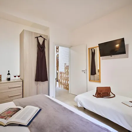 Domus Pallium Nyaraló *